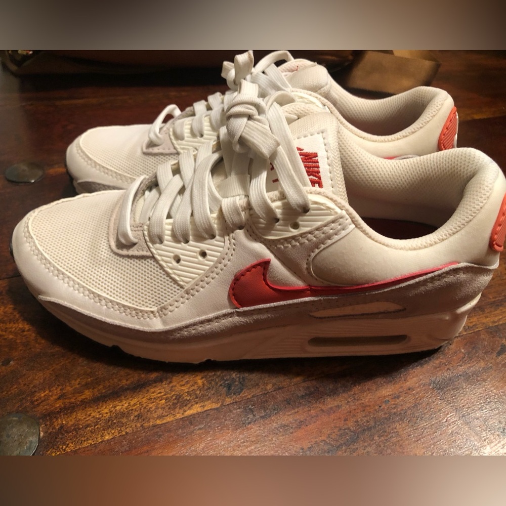 Nike Air Max 90 “Mantra Orange” - Women’s Sizes 6 - (DM8265-100) - Picture 3 of 10